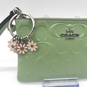 COACH Bag Charm Key Chain, NWOT, Baby Pink Daisies, Floral